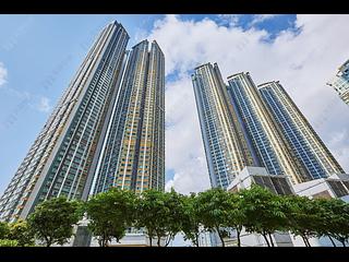 West Kowloon - Sorrento Phase 1 Block 5 18