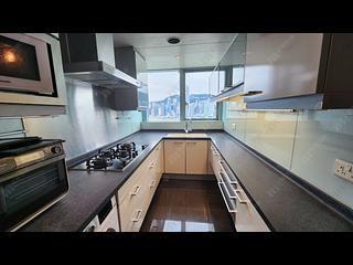 West Kowloon - The Harbourside Block 2 13