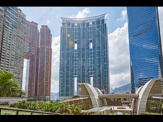 West Kowloon - The Harbourside Block 2 16