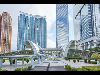 West Kowloon - The Harbourside Block 2 17