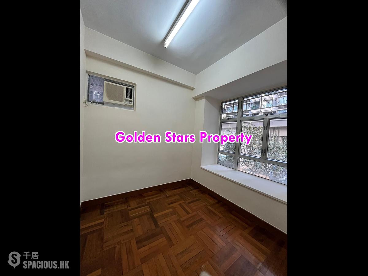 Sai Ying Pun - Yee Fung Court 01