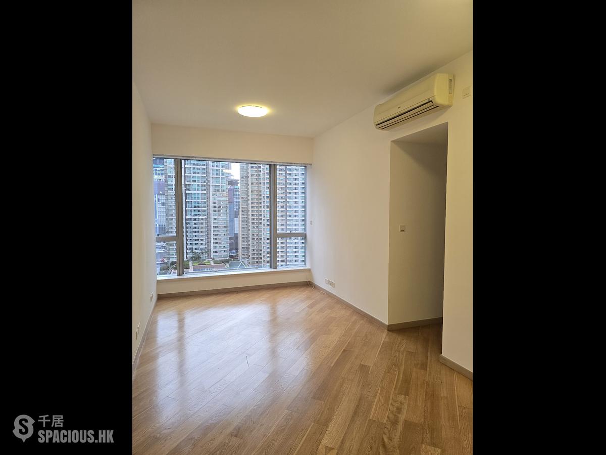 West Kowloon - The Cullinan (Tower 21 Zone 5 Star Sky) 01