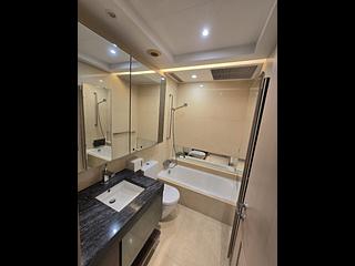 West Kowloon - The Cullinan (Tower 21 Zone 5 Star Sky) 05