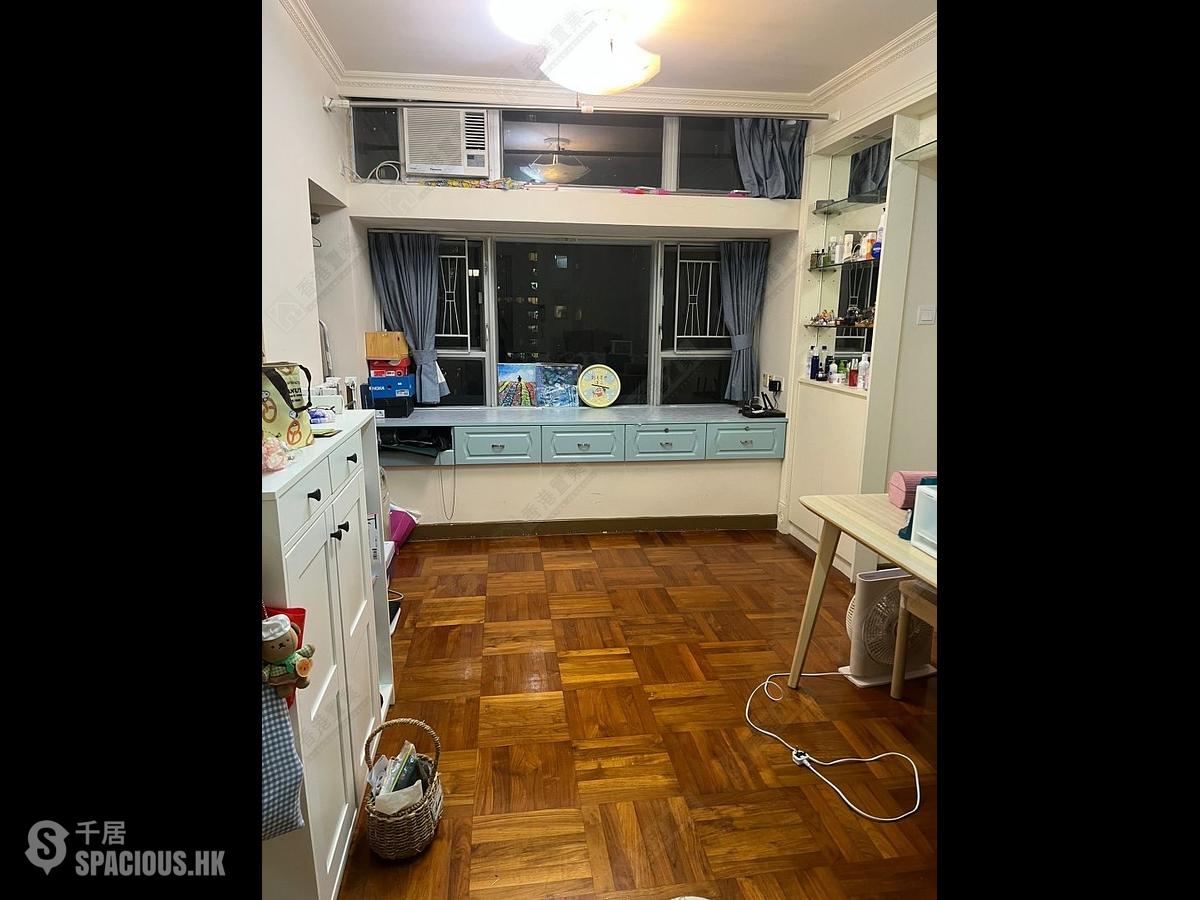 Tseung Kwan O - Verbena Heights Block 1 01