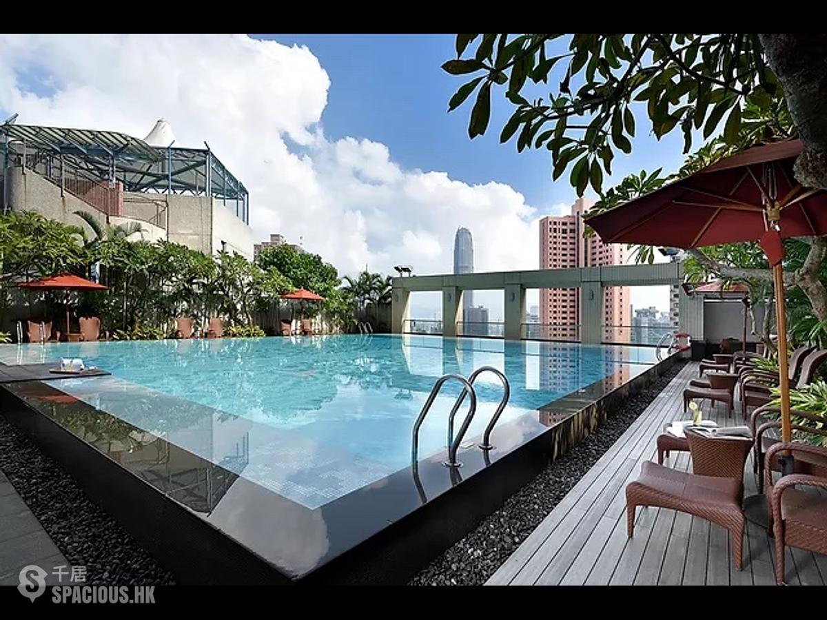 Mid Levels Central - Queen's Garden 01