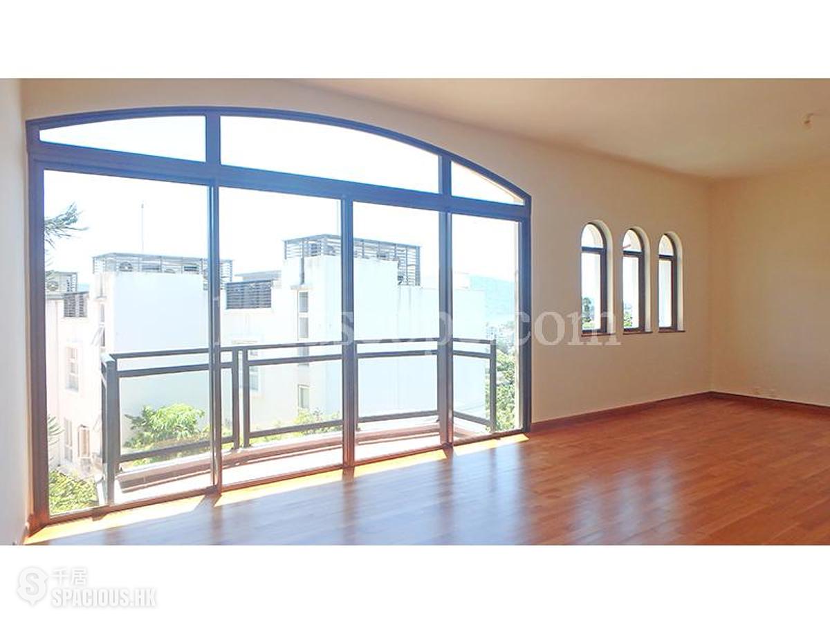 Chung Hom Kok - Casa Del Sol 01