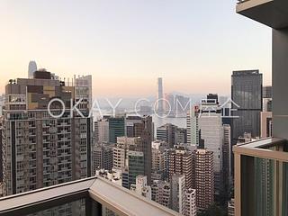Wan Chai - The Avenue 02
