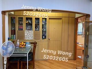 Yau Ma Tei - On Cheung Building 03