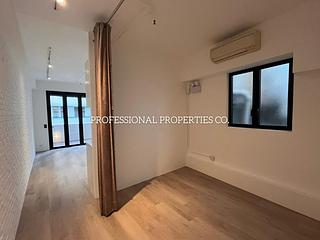 Soho - Kingearn Building 03