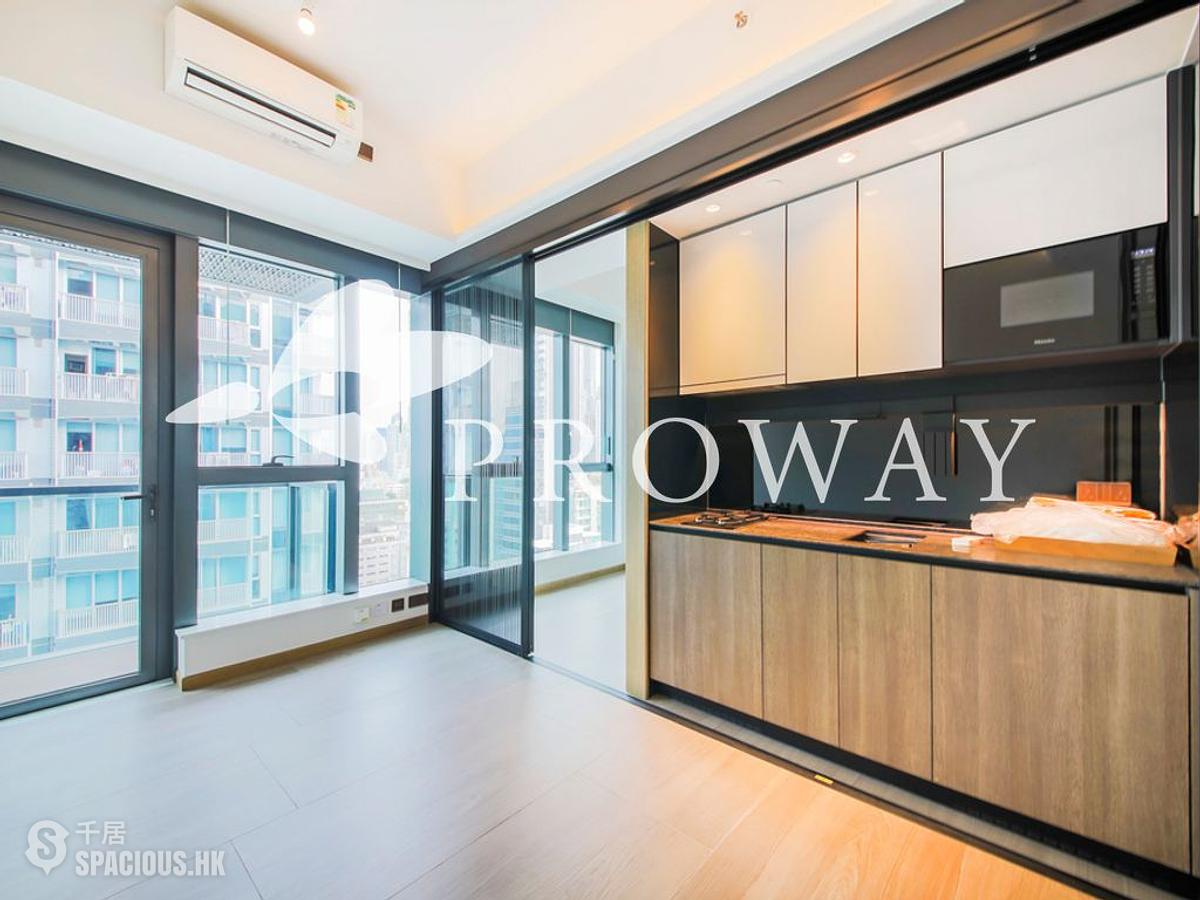Sai Ying Pun - Two・Artlane 01