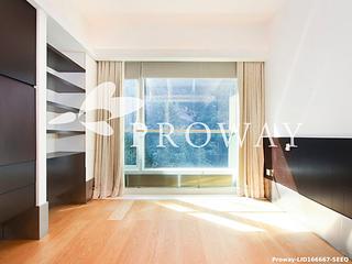 Mid Levels Central - Bo Kwong Apartments 10