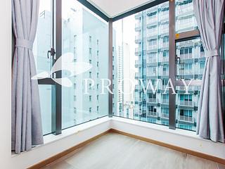 Sai Ying Pun - Two・Artlane 05