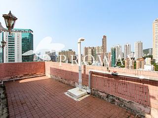 Happy Valley - Village Garden 02
