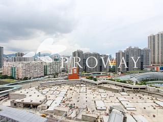 West Kowloon - The Waterfront 02