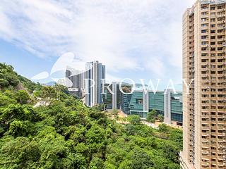 Pok Fu Lam - Baguio Villa 02