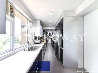 Pok Fu Lam - Baguio Villa 11