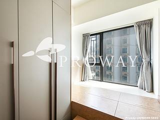 Sai Ying Pun - The Babington 09