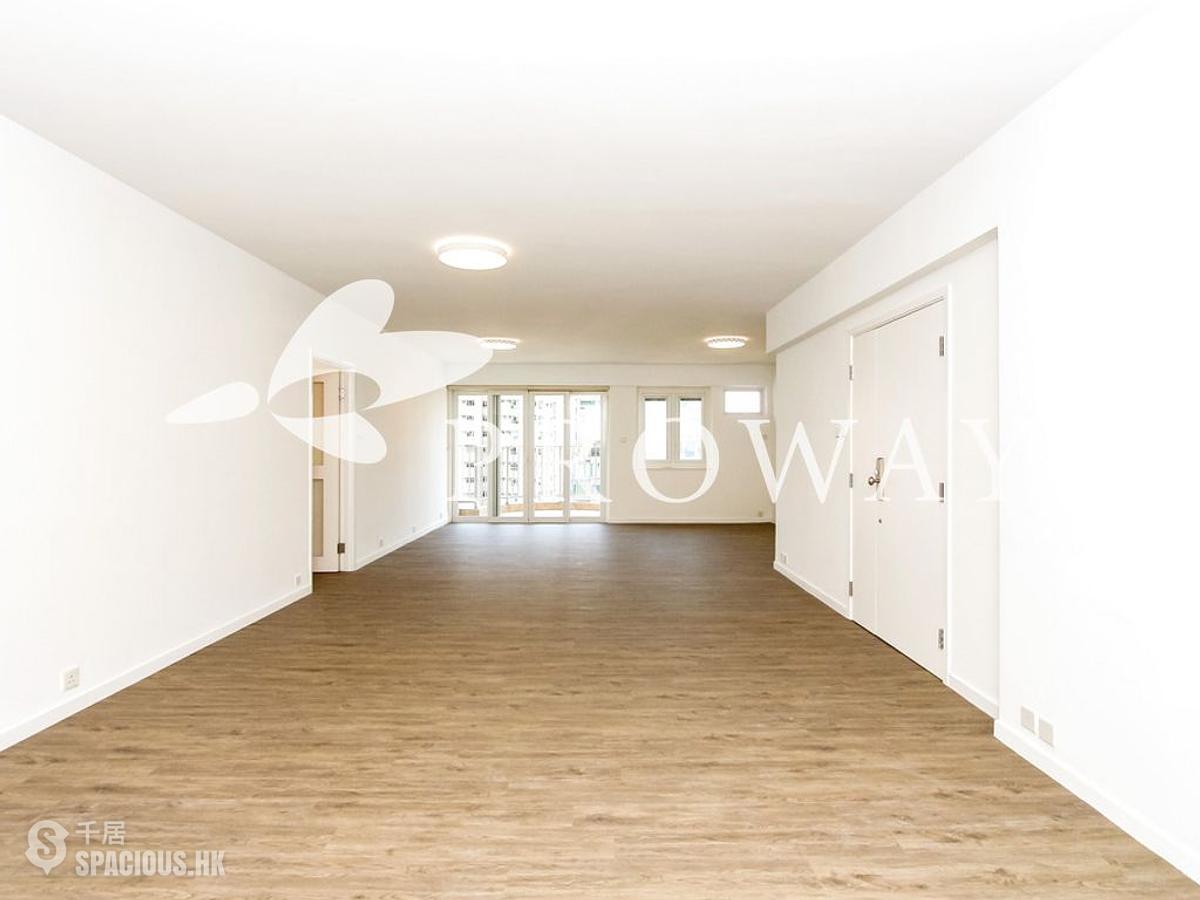 Mid Levels Central - Pearl Gardens 01