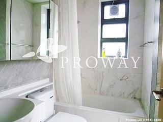 Sai Wan Ho - 18, Upper East 07