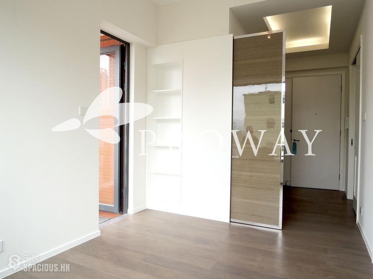 Tai Hang - The Warren 01
