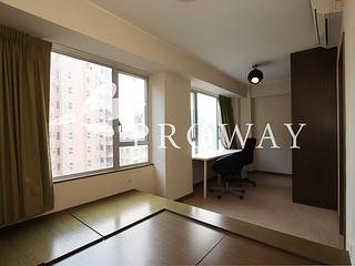 Mid Levels Central - Ying Fai Court 04