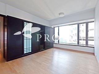 Mid Levels Central - 11, Macdonnell Road 05