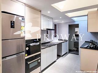 Causeway Bay - Hong Kong Mansion 06