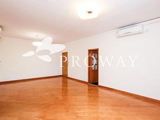 Happy Valley - Villa Rocha Block A 03