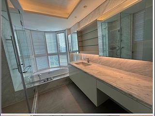 Jardines Lookout - 3, Repulse Bay Road 11