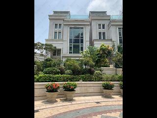The Peak - 28, Barker Road 02