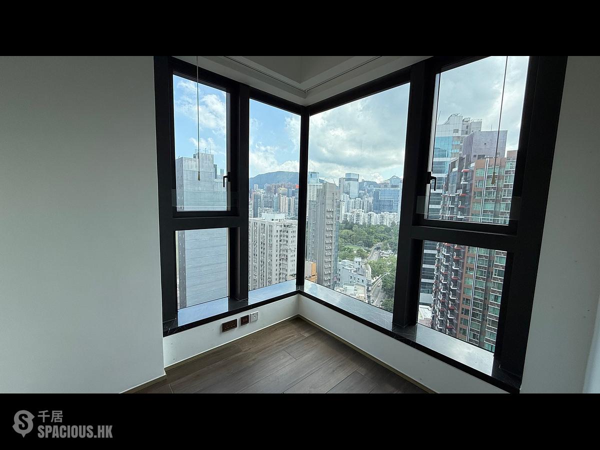 Causeway Bay - The Consonance 01