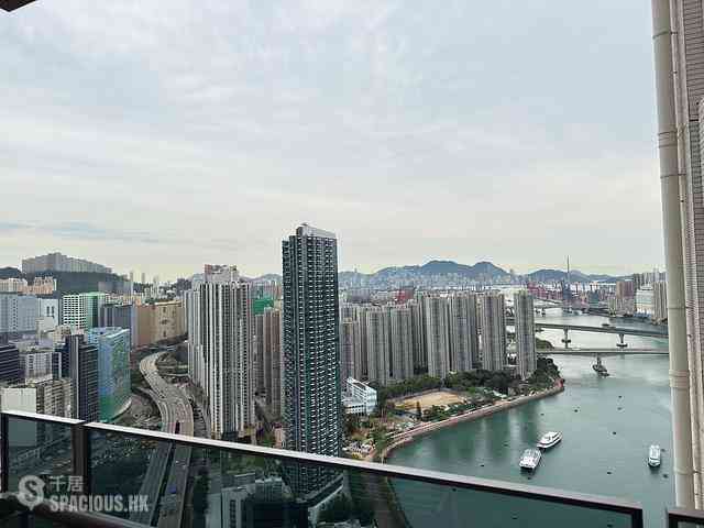Tsuen Wan - Ocean Pride 01