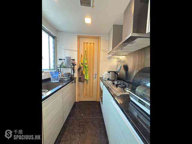 Tsuen Wan - Ocean Pride 11
