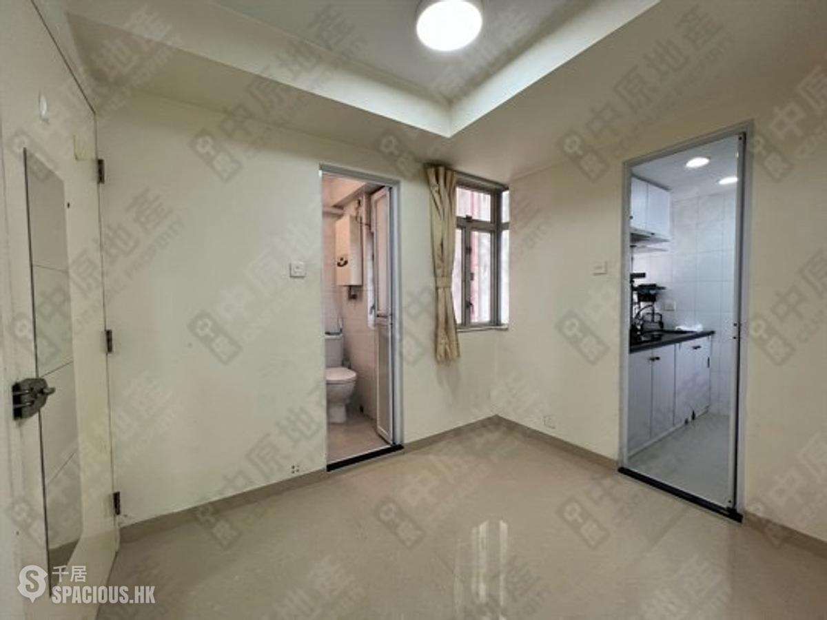 Jordan - Wai Ching Court 01
