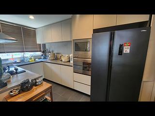 Discovery Bay - Discovery Bay Phase 4 Peninsula Village Coastline Villa 02