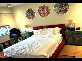 Mid Levels Central - Pearl Gardens 06
