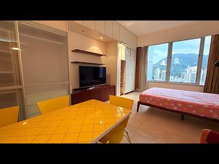 Wan Chai - Convention Plaza Apartments 06