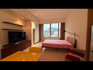 Wan Chai - Convention Plaza Apartments 09