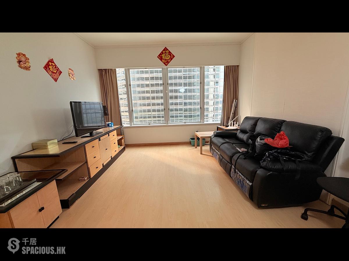 Wan Chai - Convention Plaza Apartments 01