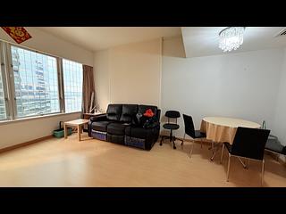 Wan Chai - Convention Plaza Apartments 03
