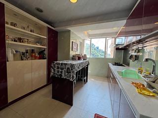 Pok Fu Lam - Baguio Villa 05