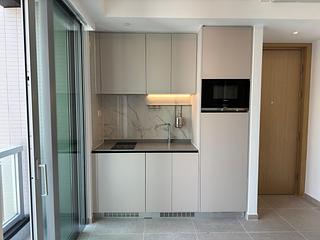 Sai Ying Pun - No.8 Hing Hon Road (Resiglow-Bonham) 08