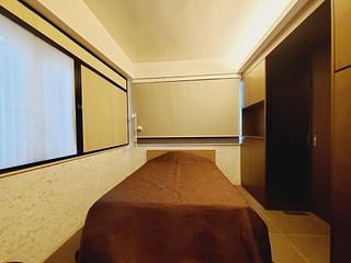 Wan Chai - Tung Shing Building 04