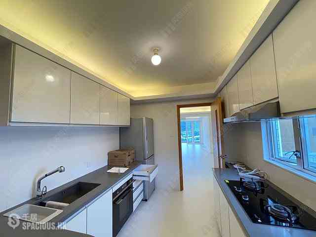 Repulse Bay - Repulse Bay Garden Block 12 01