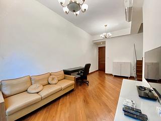 Wan Chai - The Avenue Phase 2 Block 2 03