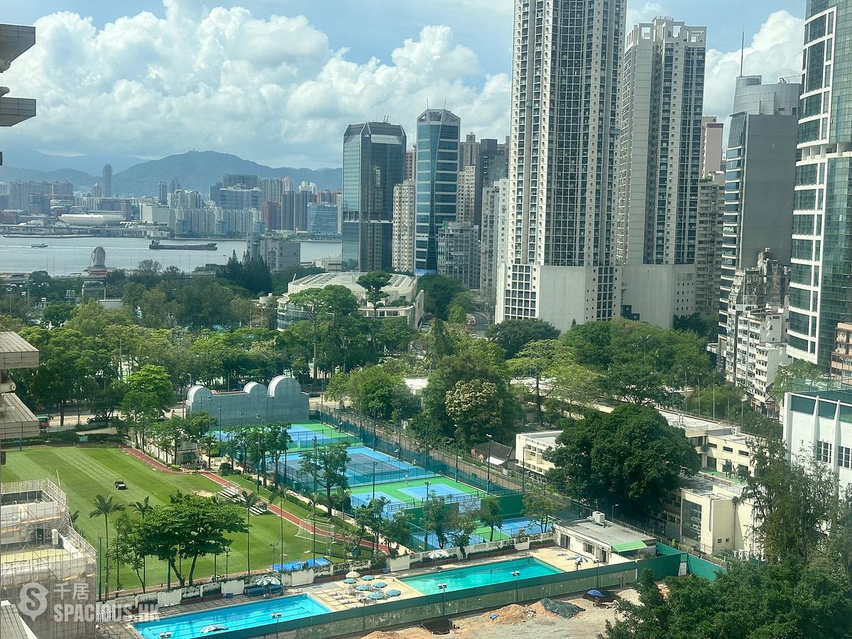 Tai Hang - The Warren 01