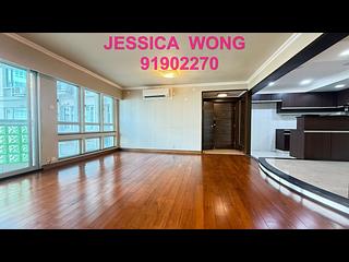 Beacon Hill - Comfort Court 03