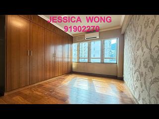 Beacon Hill - Comfort Court 05