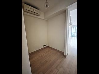 Wong Chuk Hang - Marinella 11