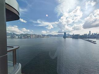 Kai Tak - The Knightsbridge 02